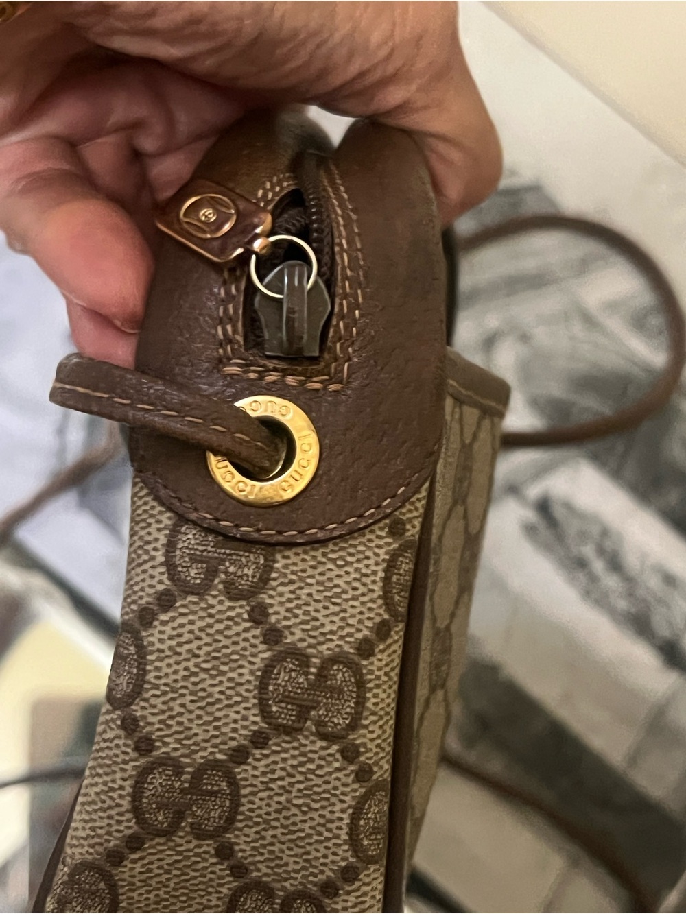 Gucci Brown GG Canvas Crossbody Bag VINTAGE - Picture 10 of 15